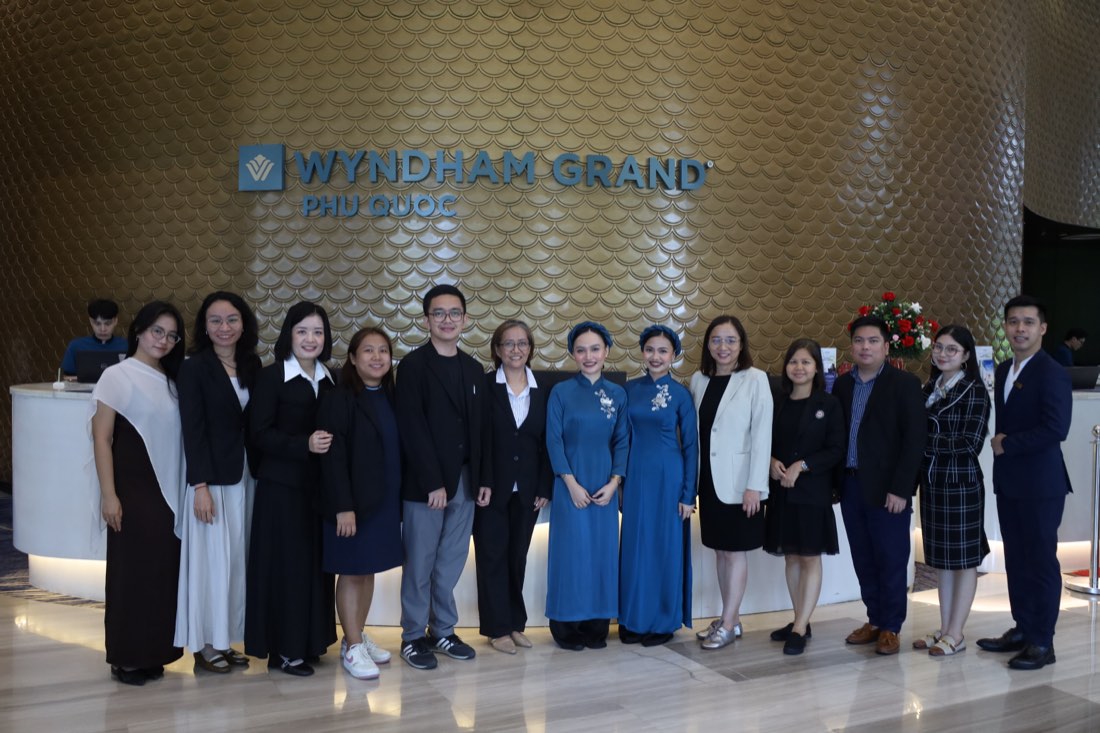 Faculty members on an industry-immersion development program